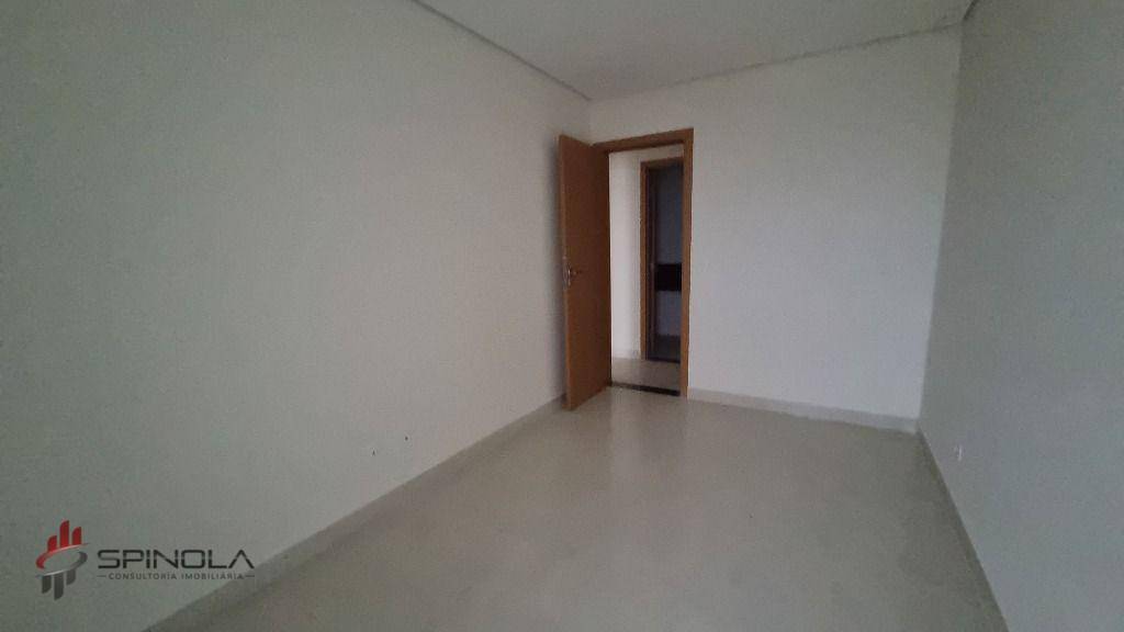 Apartamento à venda com 3 quartos, 117m² - Foto 28