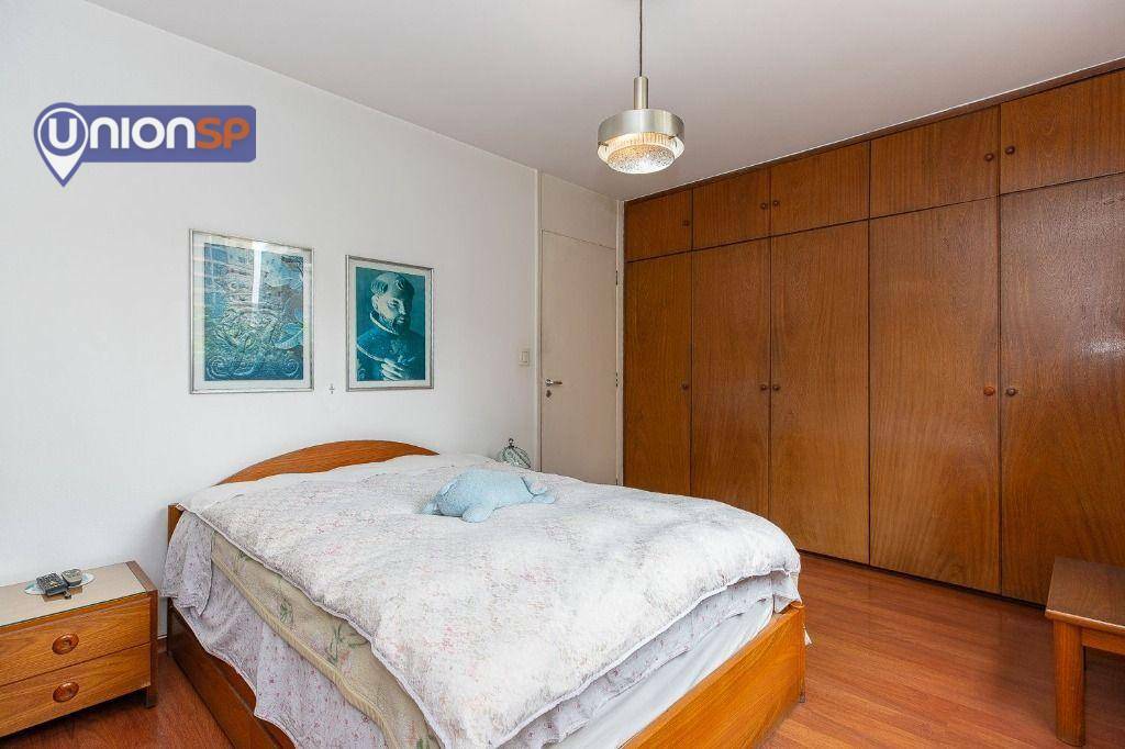 Apartamento à venda com 3 quartos, 111m² - Foto 9