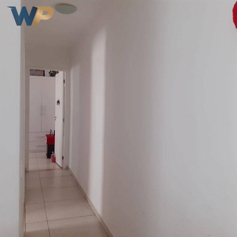 Apartamento à venda com 2 quartos, 53m² - Foto 4