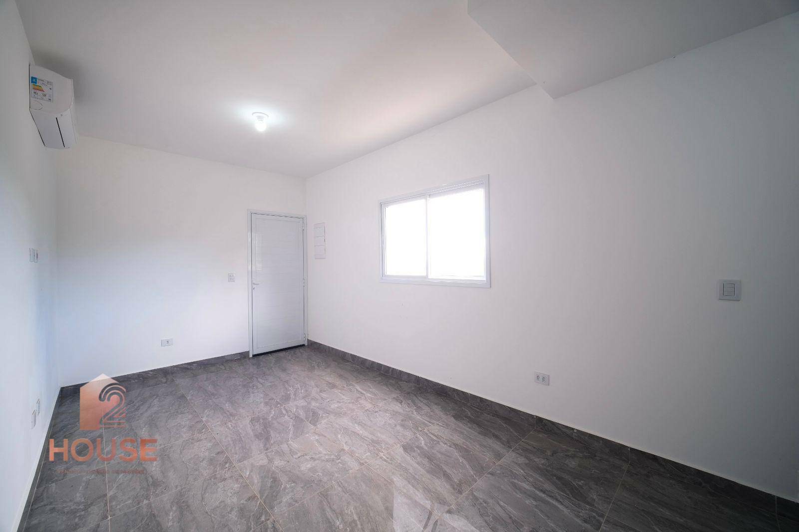 Casa de Condomínio para alugar com 3 quartos, 250m² - Foto 9