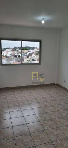 Apartamento para alugar com 2 quartos, 75m² - Foto 2