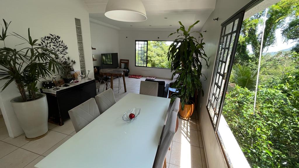 Casa de Condomínio à venda com 4 quartos, 360m² - Foto 12