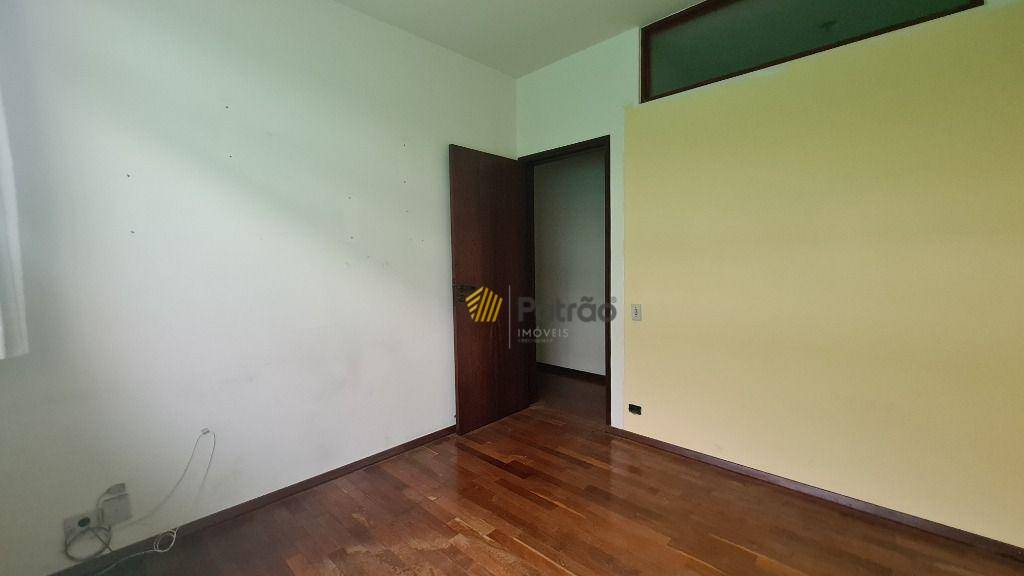 Sobrado à venda com 4 quartos, 332m² - Foto 23