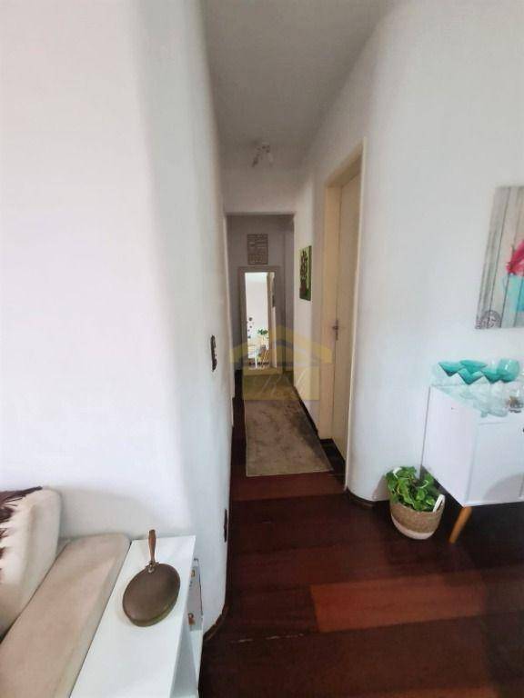 Apartamento à venda com 2 quartos, 64m² - Foto 11