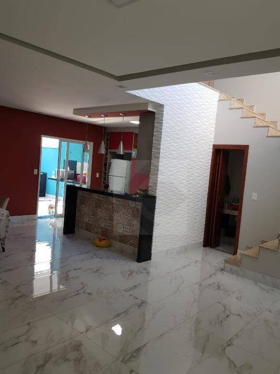 Casa de Condomínio à venda com 3 quartos, 180m² - Foto 3