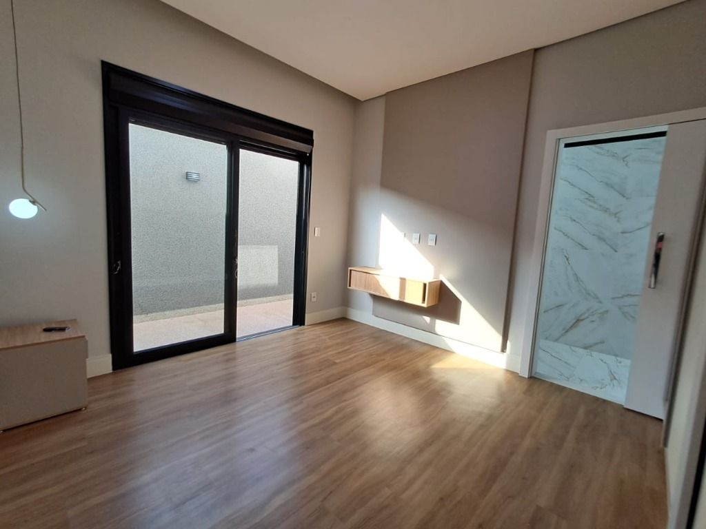 Casa de Condomínio à venda com 3 quartos, 217m² - Foto 6