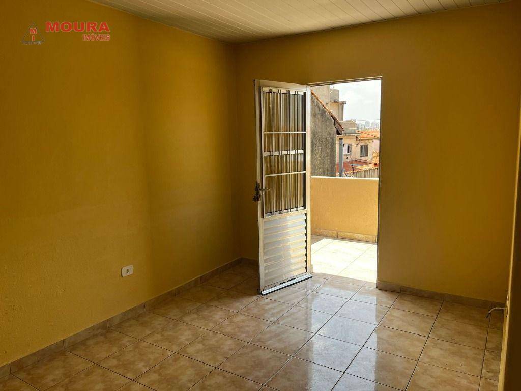 Casa para alugar com 2 quartos, 60m² - Foto 10