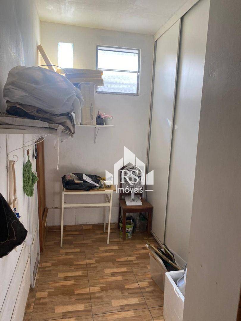 Casa à venda com 3 quartos, 240m² - Foto 12