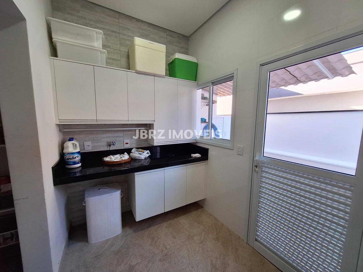 Casa à venda com 4 quartos, 305m² - Foto 43
