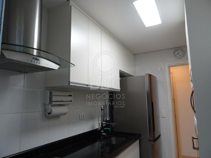 Apartamento à venda com 2 quartos, 63m² - Foto 9