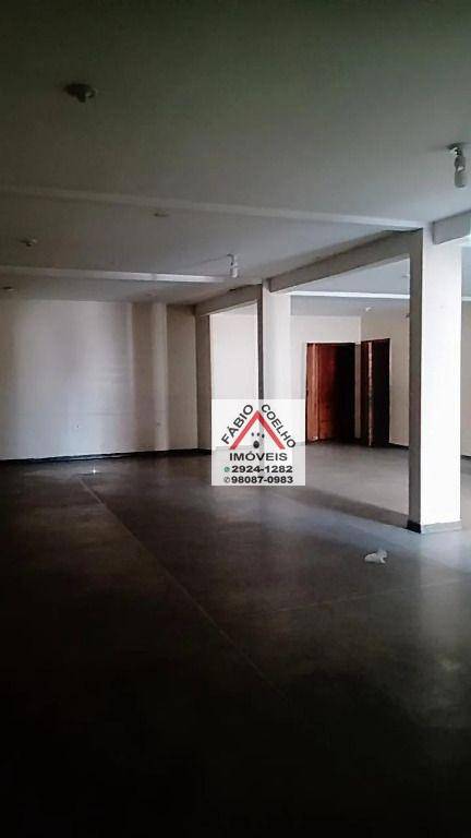 Sobrado à venda com 2 quartos, 200m² - Foto 25