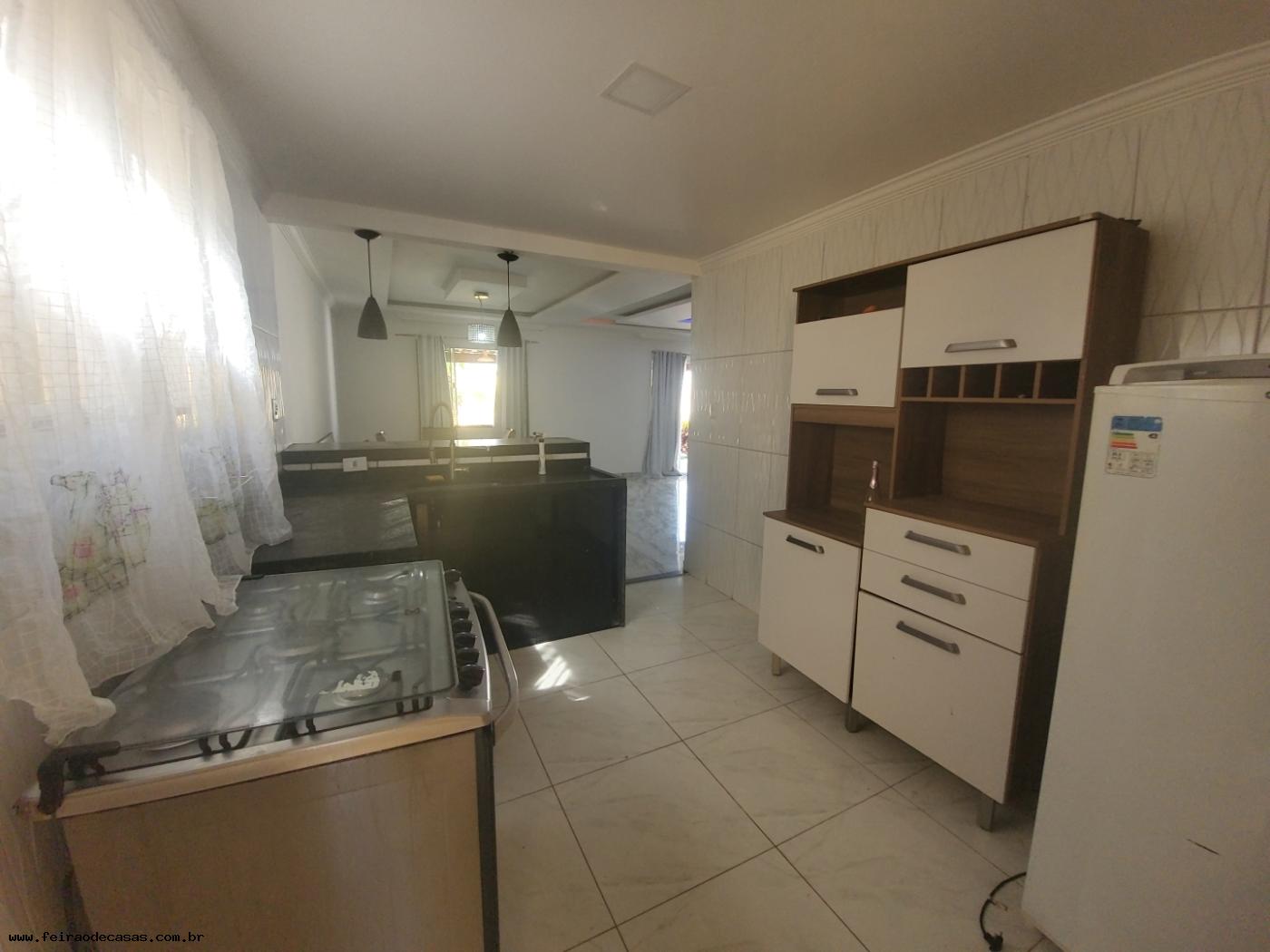 Casa à venda com 3 quartos, 200m² - Foto 9