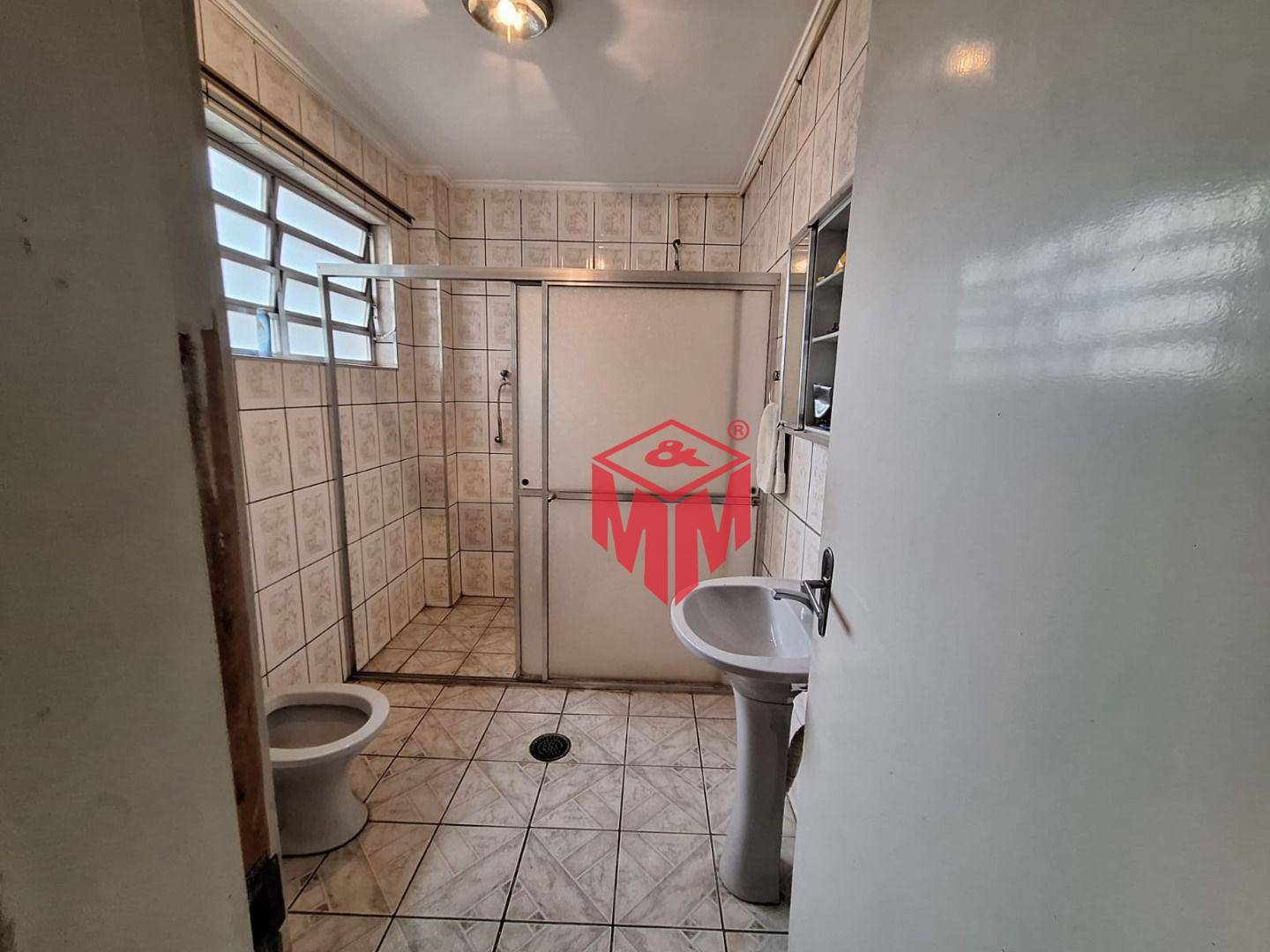 Apartamento à venda com 3 quartos, 185m² - Foto 15