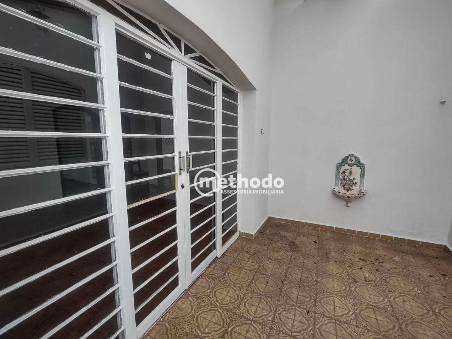 Casa à venda com 4 quartos, 236m² - Foto 8