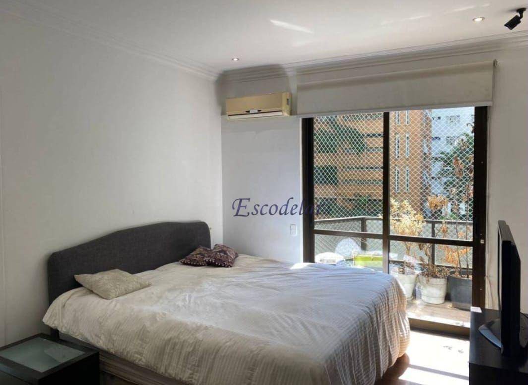 Apartamento à venda com 3 quartos, 210m² - Foto 9