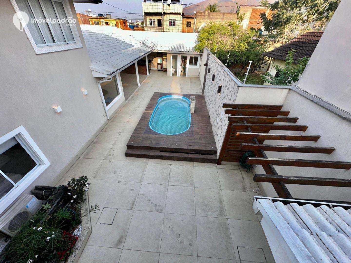 Casa de Condomínio à venda com 3 quartos, 300m² - Foto 28