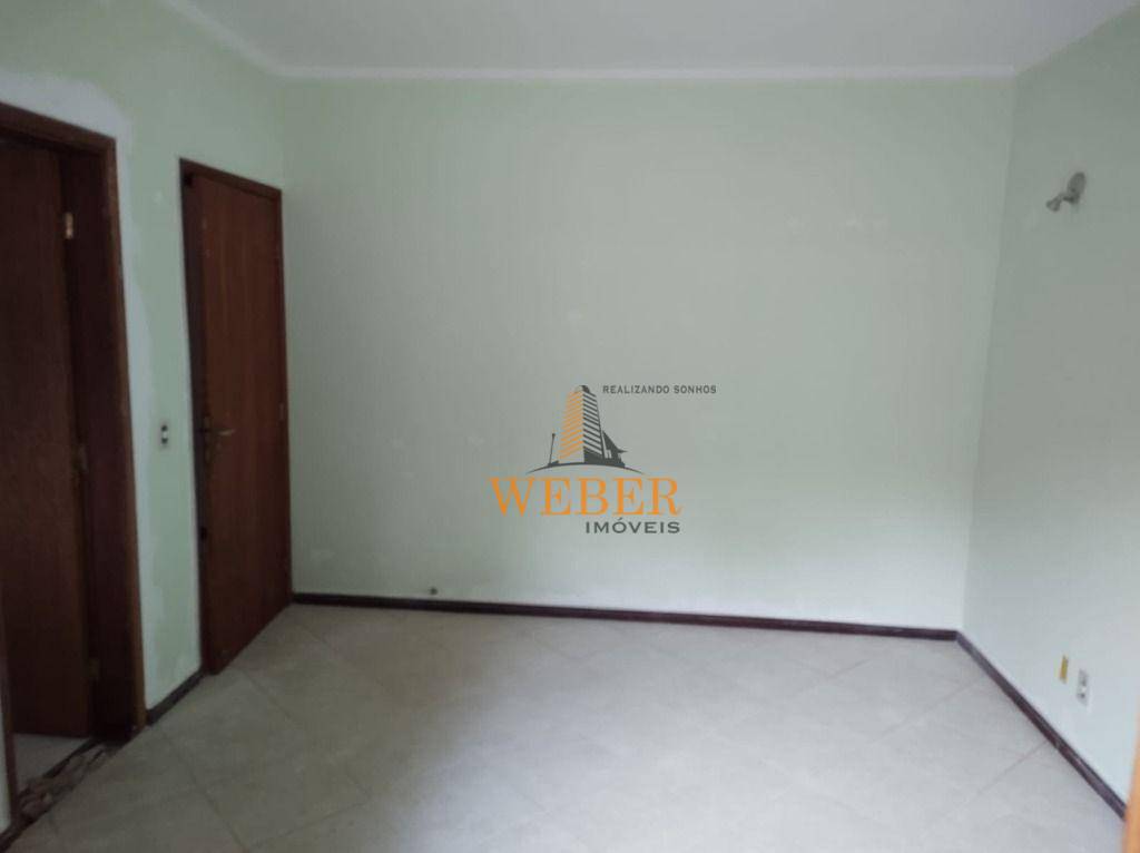 Chácara à venda com 3 quartos, 286m² - Foto 18