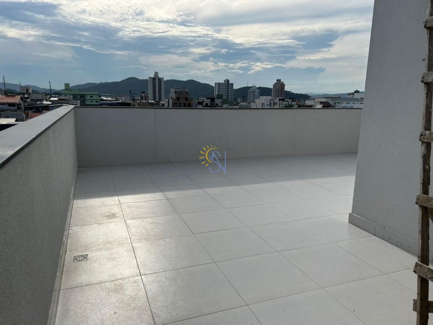 Apartamento à venda com 2 quartos, 65m² - Foto 28