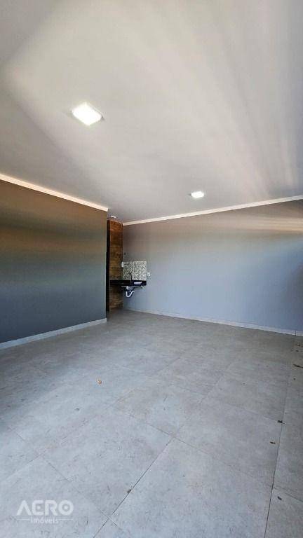 Casa à venda com 3 quartos, 120m² - Foto 32