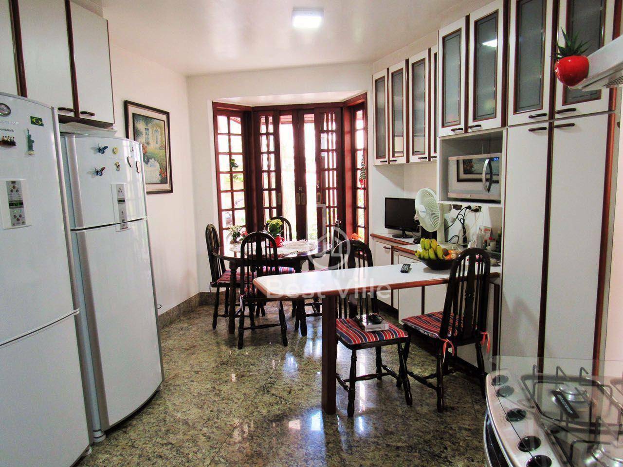 Casa de Condomínio à venda com 4 quartos, 500m² - Foto 10