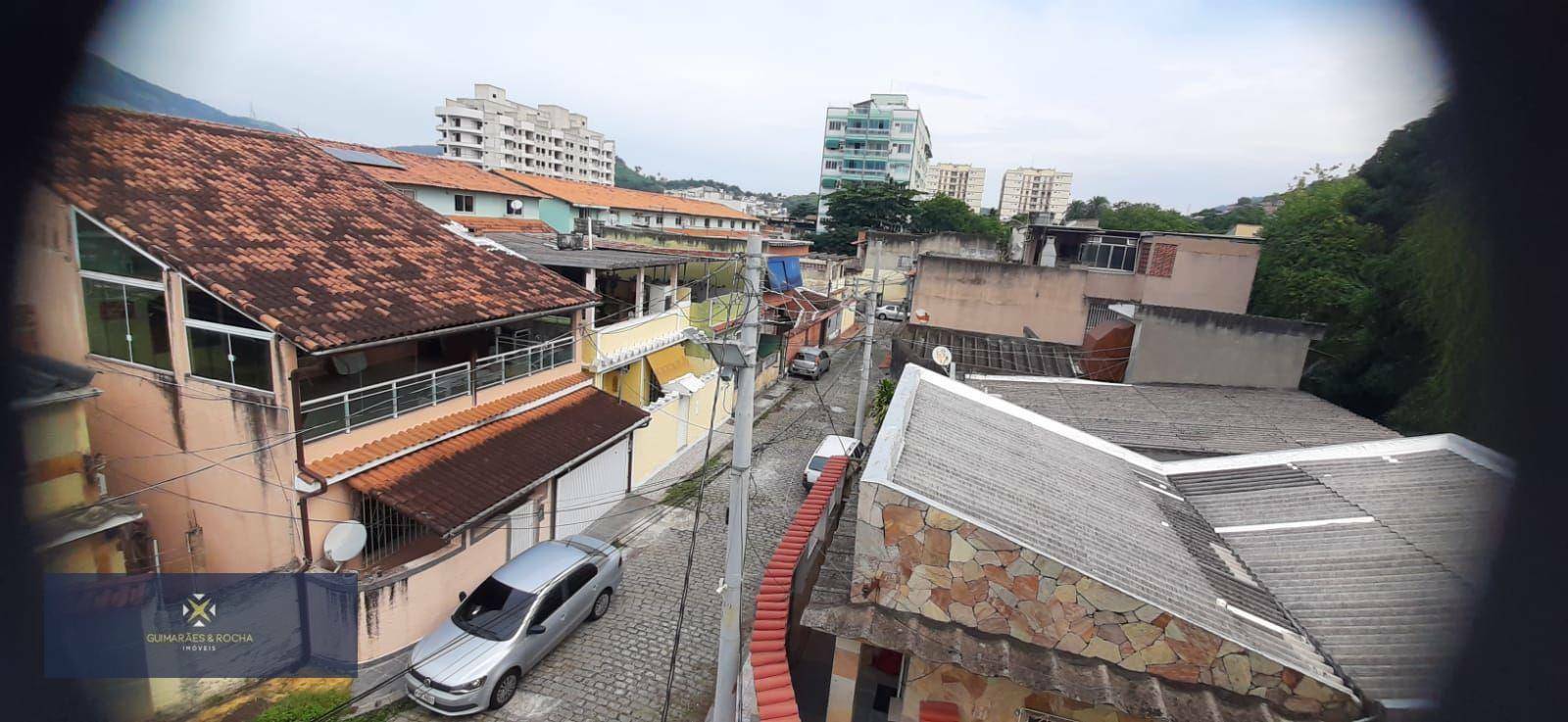 Casa de Condomínio à venda com 4 quartos, 224m² - Foto 10