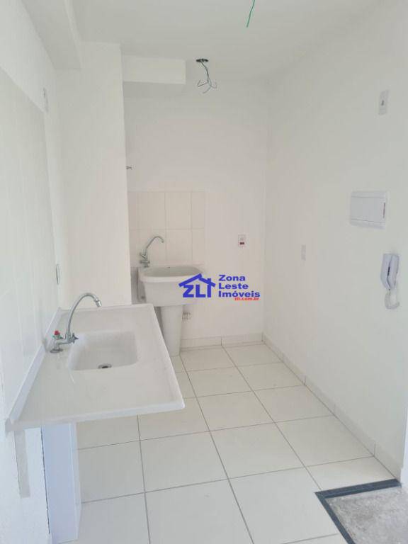 Apartamento à venda com 2 quartos, 35m² - Foto 17