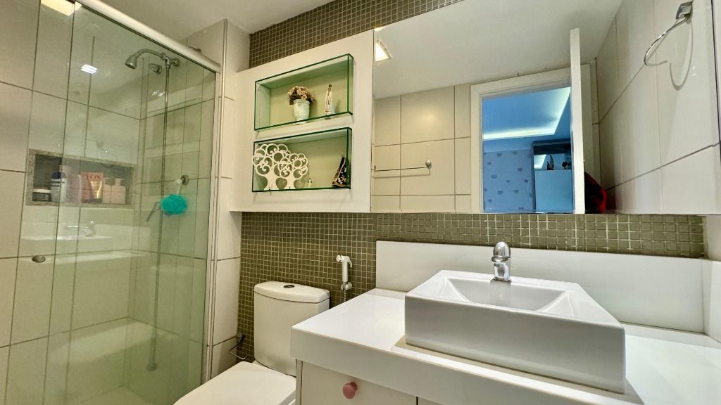 Apartamento à venda com 4 quartos, 186m² - Foto 8