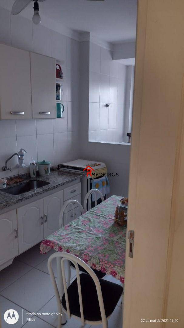 Apartamento à venda com 2 quartos, 75m² - Foto 13