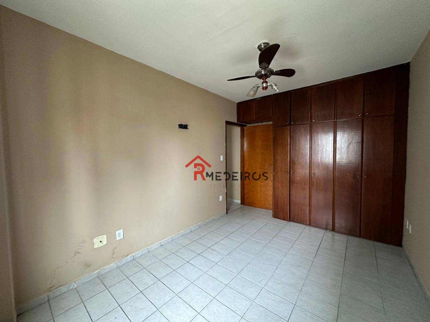 Apartamento à venda com 1 quarto, 49m² - Foto 13