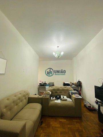 Apartamento à venda com 2 quartos, 80m² - Foto 13