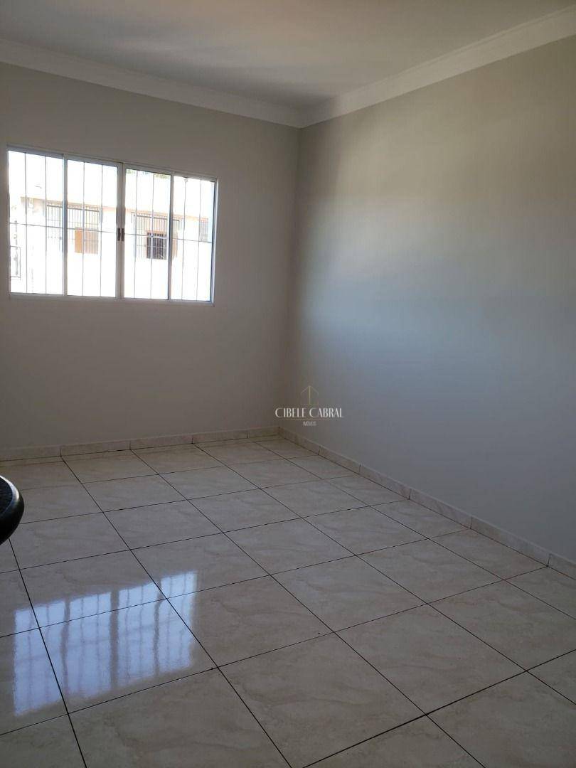 Casa à venda e aluguel com 3 quartos, 200m² - Foto 34