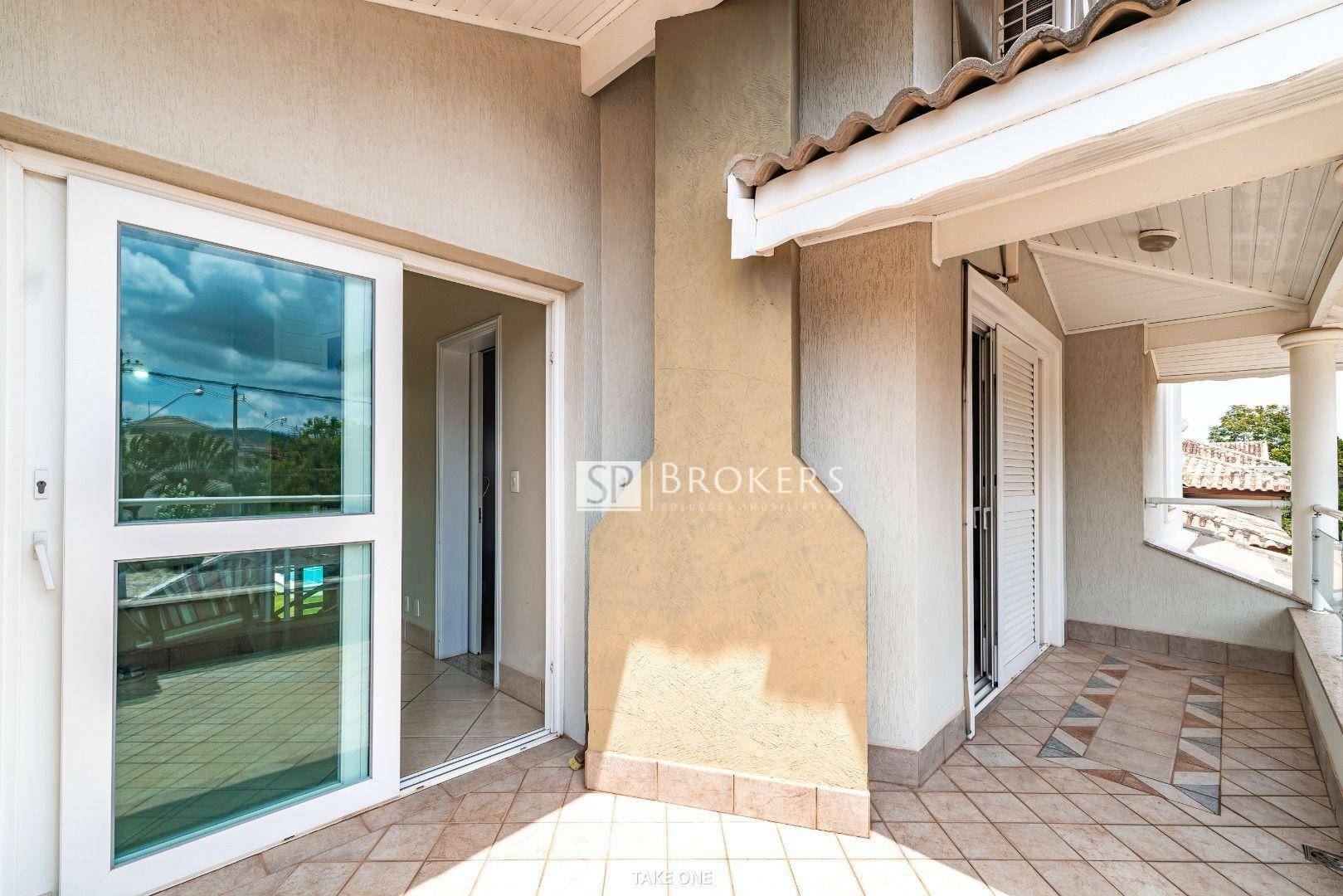 Casa de Condomínio à venda com 4 quartos, 300m² - Foto 32