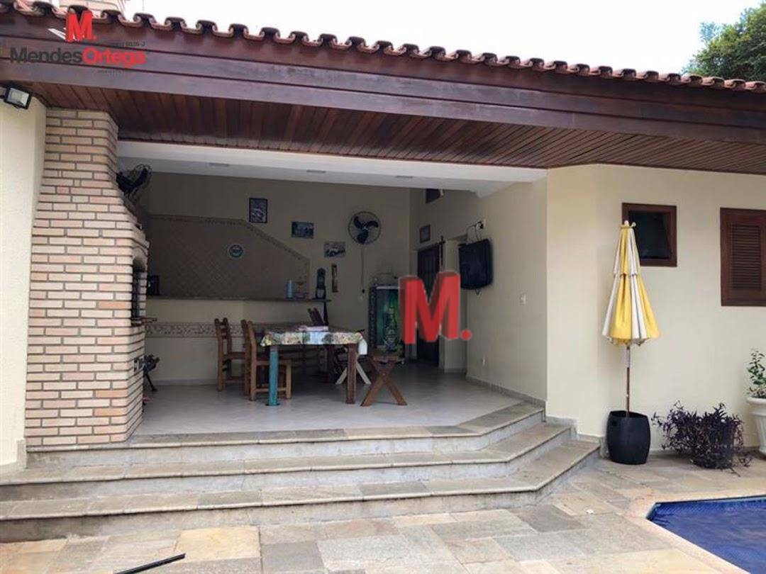 Casa à venda com 3 quartos, 316m² - Foto 28