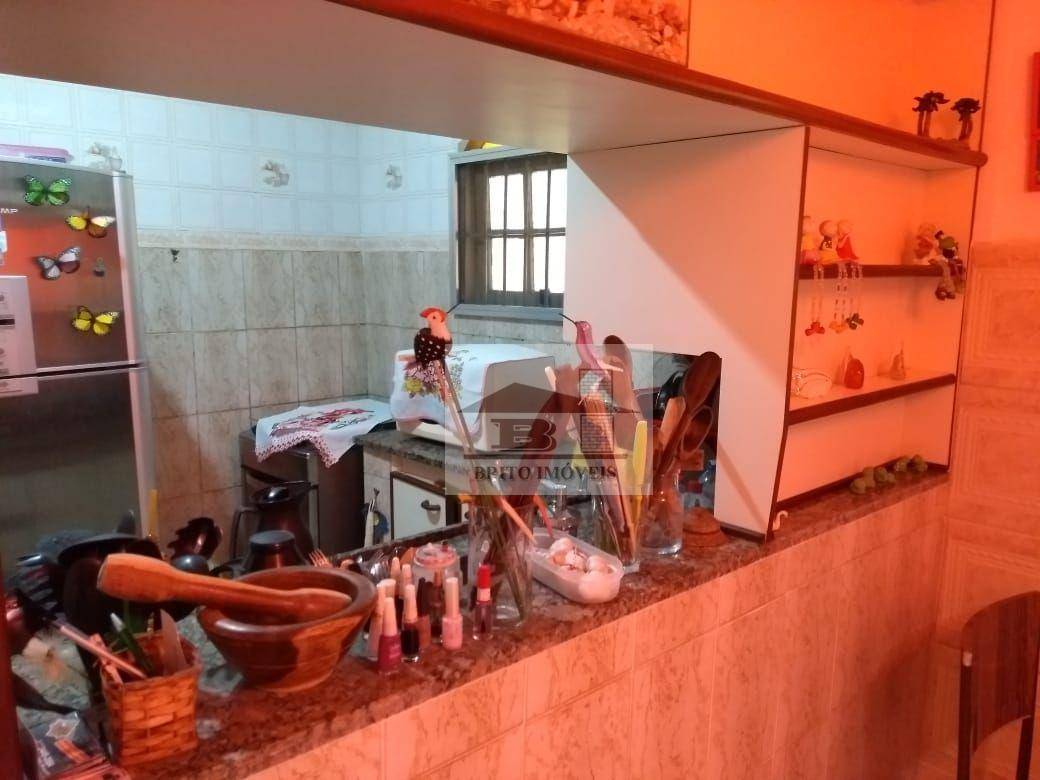 Casa à venda com 3 quartos, 260M2 - Foto 5