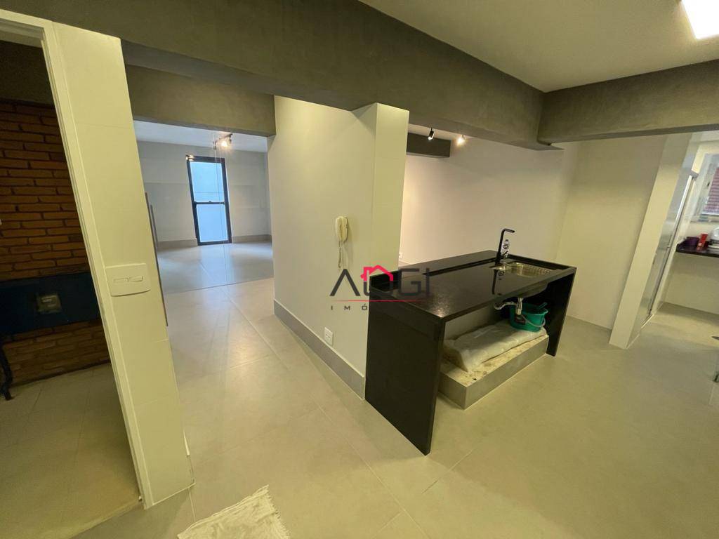 Apartamento à venda com 2 quartos, 82m² - Foto 10