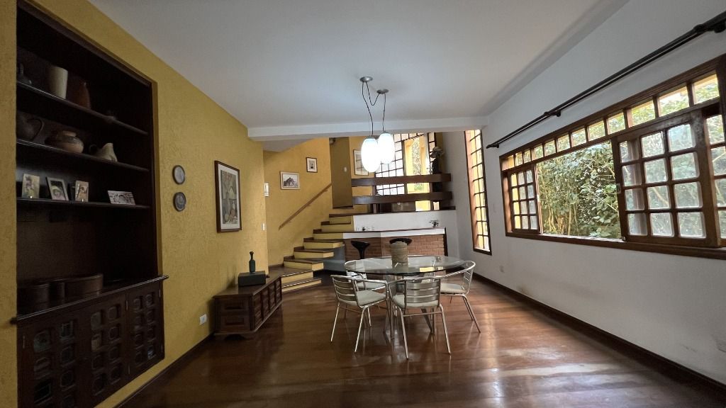 Casa de Condomínio à venda com 3 quartos, 324m² - Foto 17