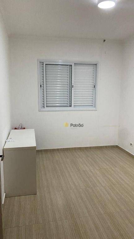 Apartamento à venda com 3 quartos, 133m² - Foto 6