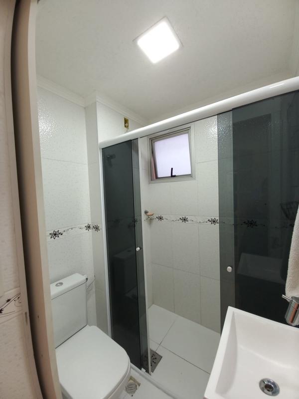 Apartamento à venda com 2 quartos, 64m² - Foto 10