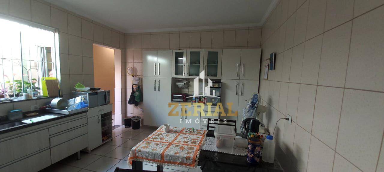 Sobrado à venda com 2 quartos, 164m² - Foto 5