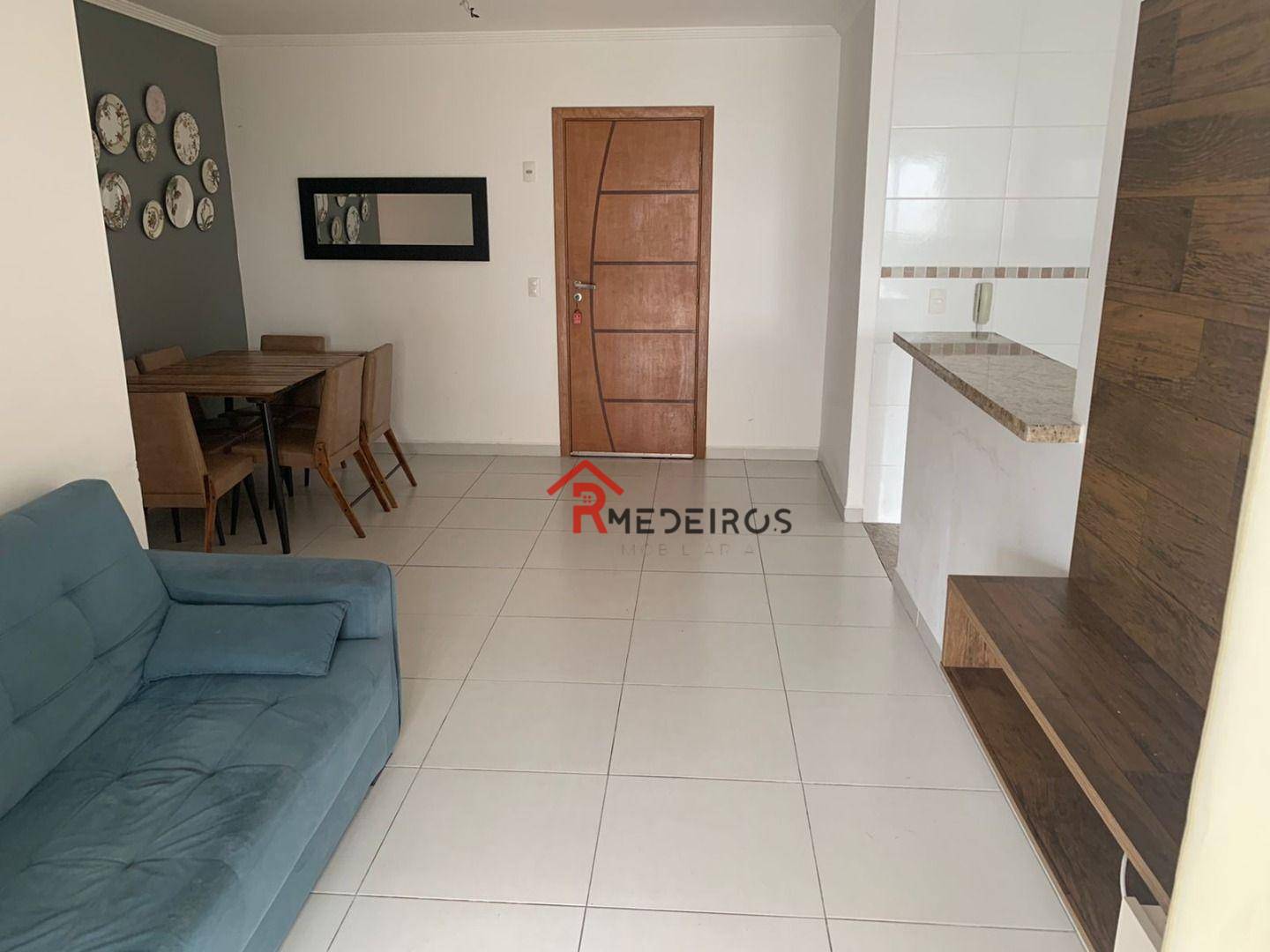 Apartamento à venda com 2 quartos, 80m² - Foto 3