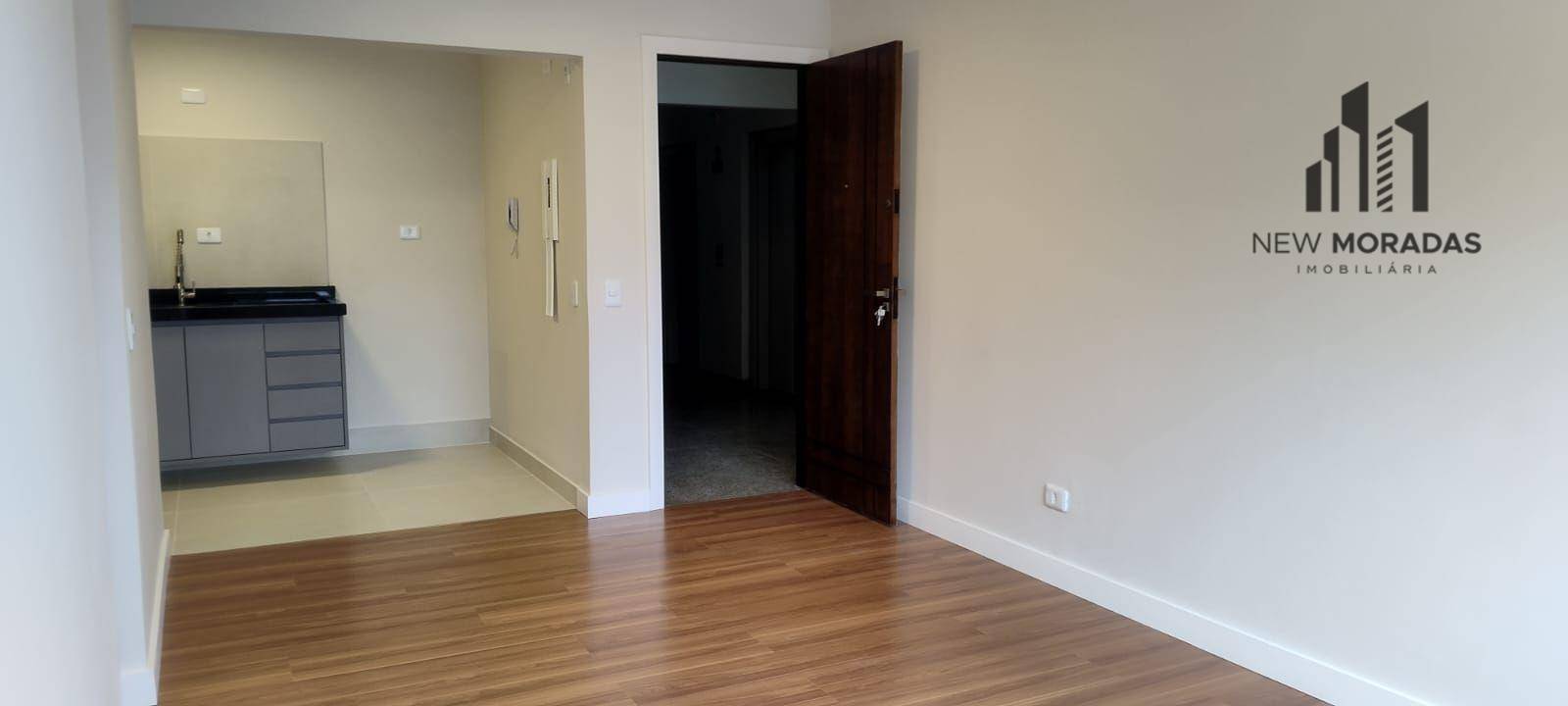 Apartamento à venda com 2 quartos, 78m² - Foto 2