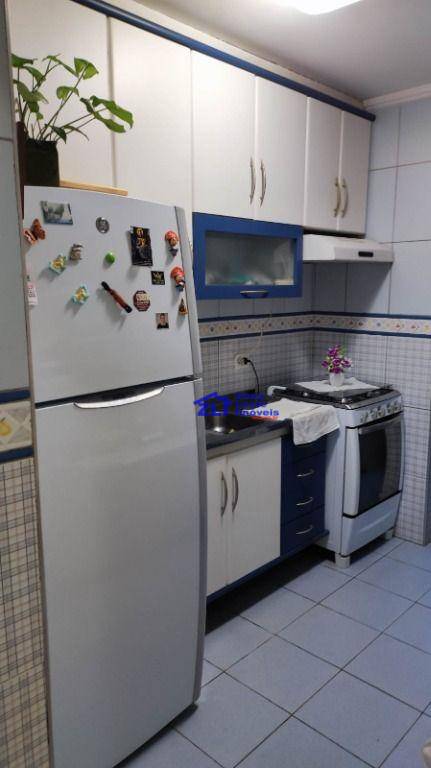 Apartamento à venda com 3 quartos, 64m² - Foto 17