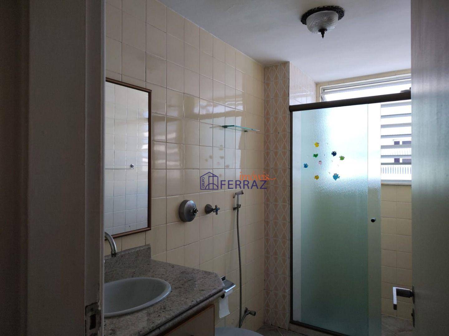 Apartamento à venda com 3 quartos, 140m² - Foto 18