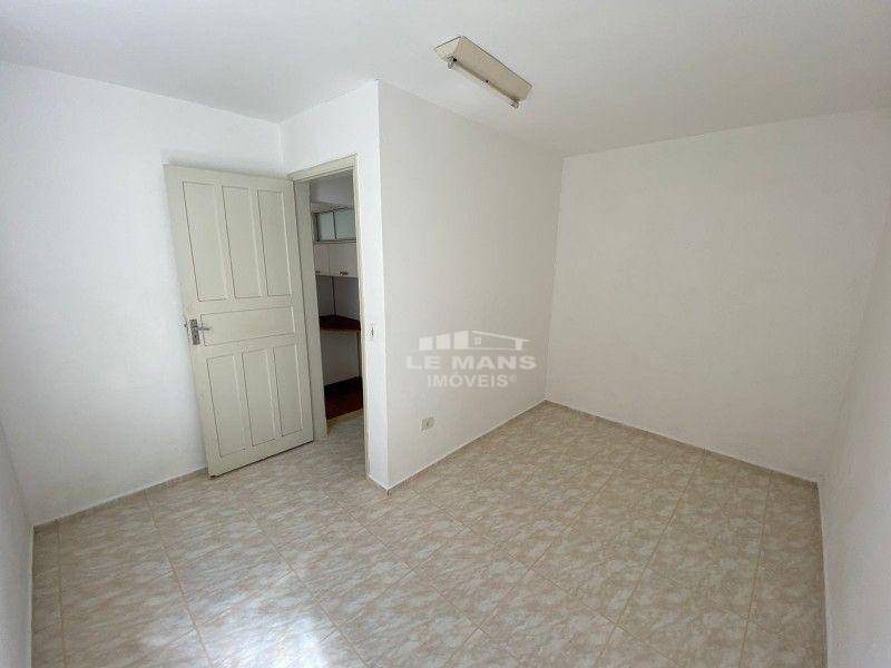 Casa à venda com 4 quartos, 182m² - Foto 12