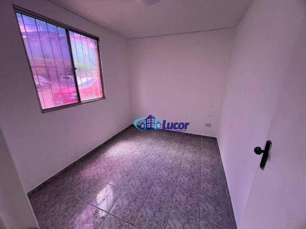 Apartamento à venda com 2 quartos, 38m² - Foto 9