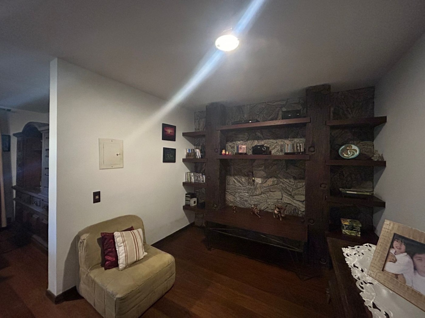 Casa para alugar com 4 quartos, 300m² - Foto 18