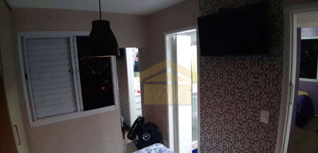 Apartamento à venda com 2 quartos, 66m² - Foto 13