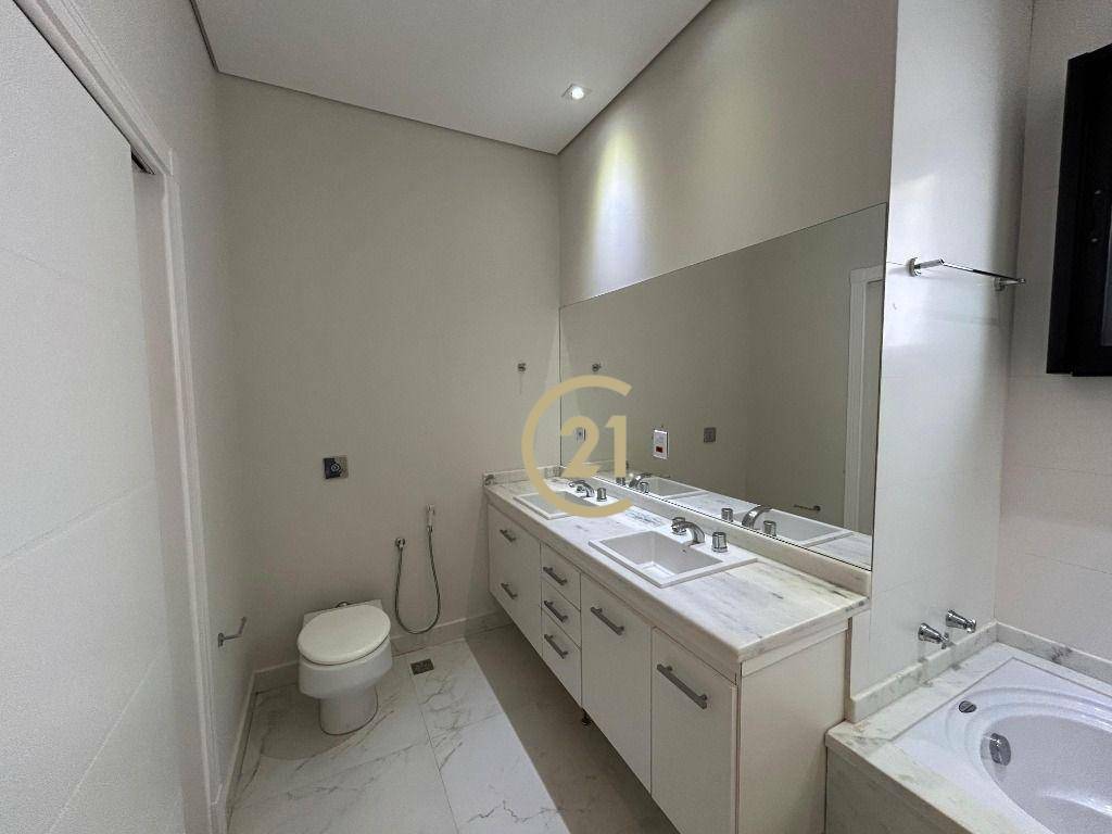 Casa de Condomínio à venda com 4 quartos, 235m² - Foto 20