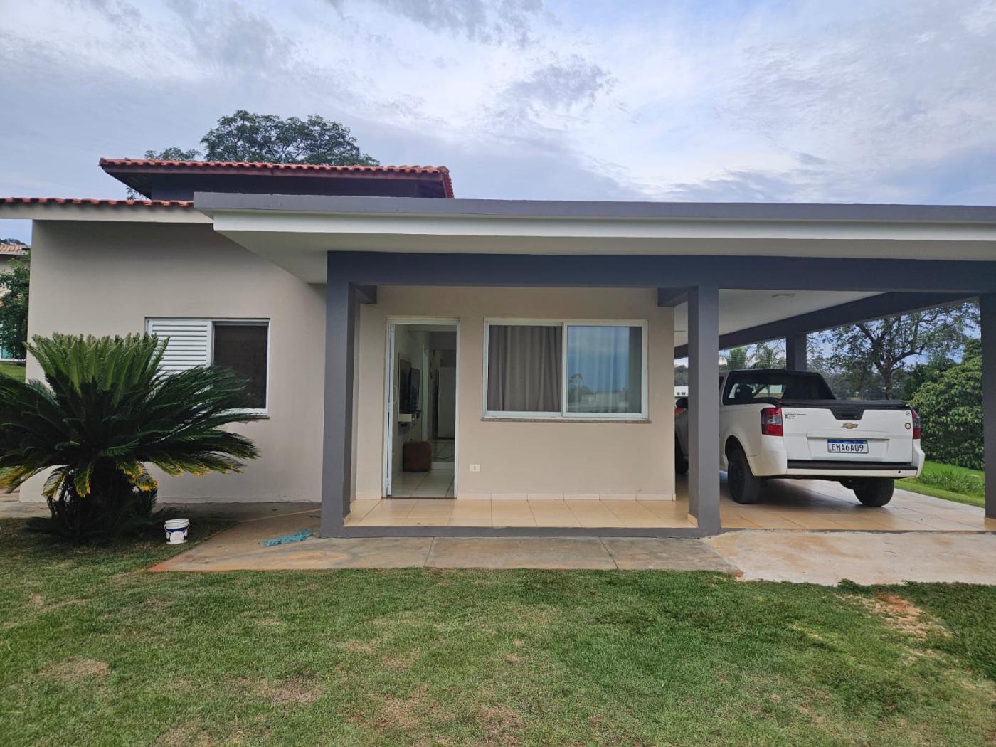 Casa de Condomínio à venda com 3 quartos, 150m² - Foto 1