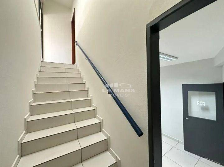 Depósito-Galpão-Armazém à venda e aluguel, 341m² - Foto 17